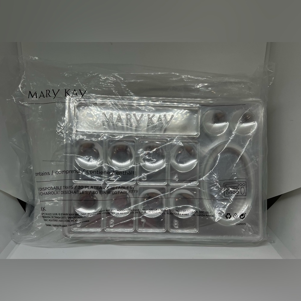 Mary Kay 30 Disposable Trays